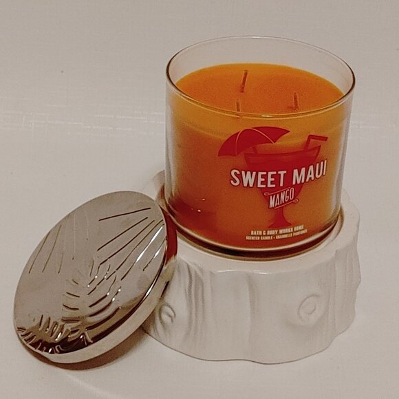 Bath and Body Works Sweet Maui Mango Three Wick Candle BNIP - Picture 3 of 5